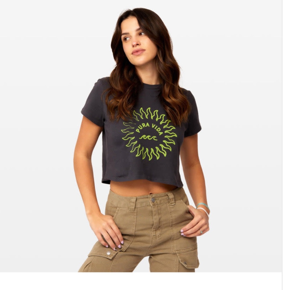 Pura Vida Sun Logo Cropped Graphic Tee.